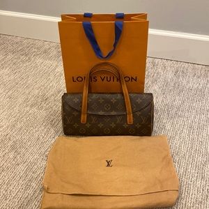 Louis Vuitton Monogram Canvas Leather Sonatine Handbag. 100% Aunthentic